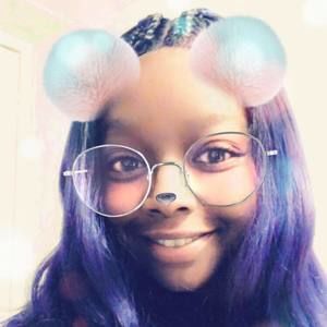 Meet your Posher, Jade